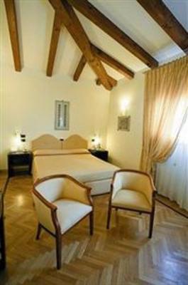 фото отеля Hotel Alla Rocca