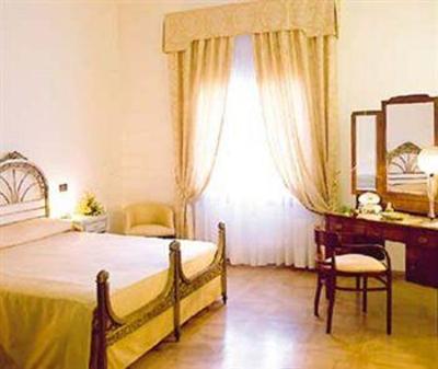 фото отеля Hotel Alla Rocca