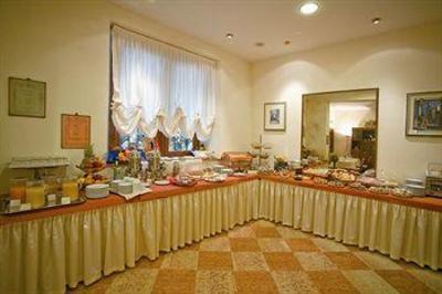 фото отеля Hotel Alla Rocca