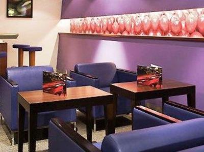 фото отеля Novotel Valenciennes Aerodrome