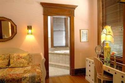 фото отеля Curry Mansion Inn