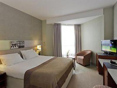 фото отеля Mercure Paris Porte de St Cloud