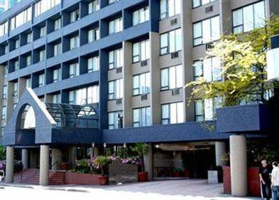 фото отеля Quality Hotel - Inn at False Creek