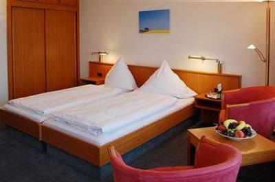 фото отеля Ostseehotel Damp