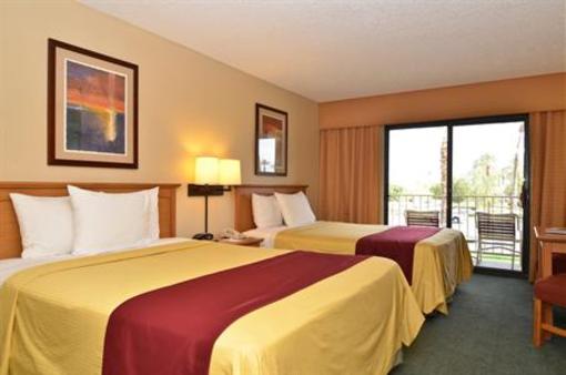 фото отеля Best Western Palm Desert Resort