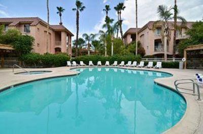 фото отеля Best Western Palm Desert Resort