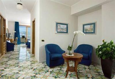 фото отеля Grand Hotel Vesuvio Sorrento