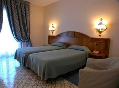 фото отеля Grand Hotel Vesuvio Sorrento