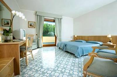 фото отеля Grand Hotel Vesuvio Sorrento