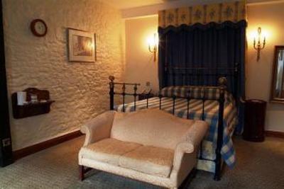фото отеля Miskin Manor Country Hotel Pontyclun