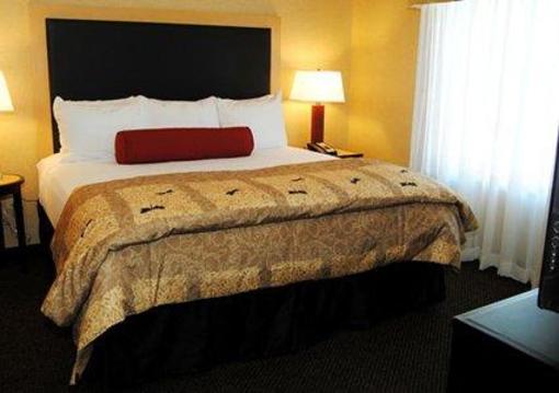 фото отеля Cambria Suites Washington