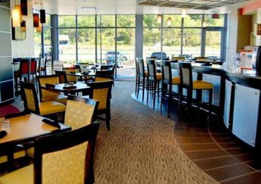фото отеля Cambria Suites Washington