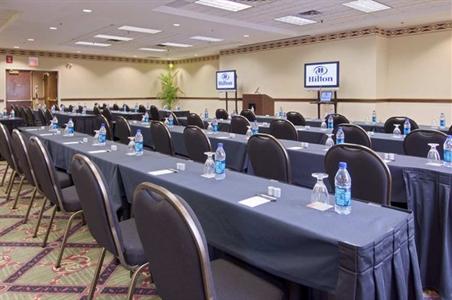 фото отеля Hilton Hotel Springfield (Illinois)