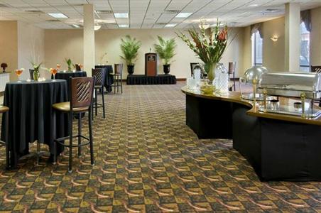 фото отеля Hilton Hotel Springfield (Illinois)