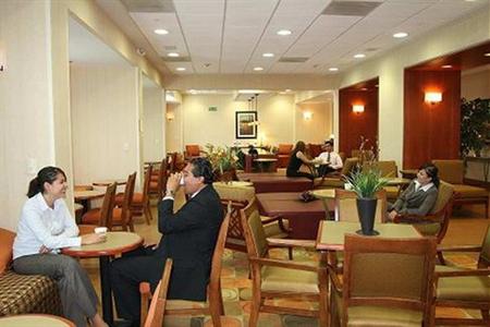 фото отеля Hampton Inn by Hilton Queretaro Tecnologico