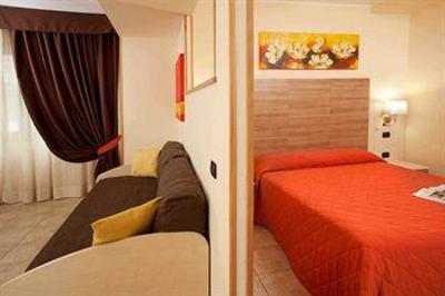 фото отеля Domidea Hotel