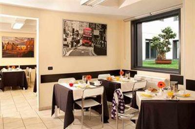 фото отеля Domidea Hotel