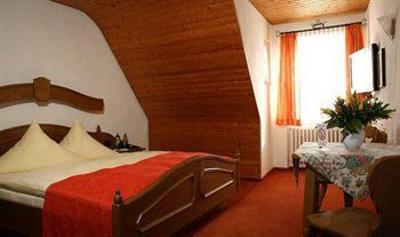 фото отеля Hotel und Gasthof zur Sonne