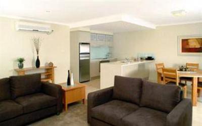 фото отеля Flynns Beach Resort