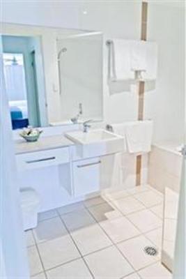 фото отеля Flynns Beach Resort
