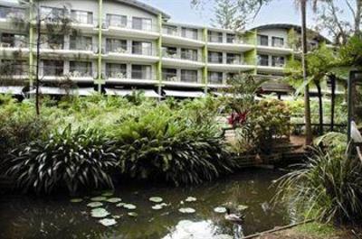 фото отеля Flynns Beach Resort