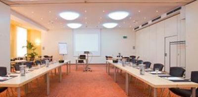 фото отеля Stadthotel Kolping Freiburg