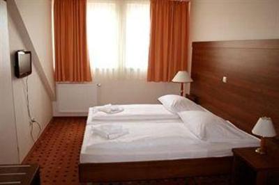 фото отеля Europa City Hotel Berlin