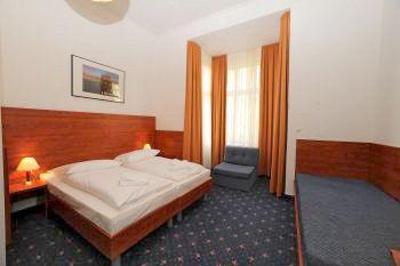 фото отеля Europa City Hotel Berlin