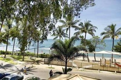 фото отеля Paradise On The Beach Resort Palm Cove