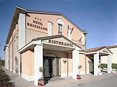 фото отеля Hotel Brixellum