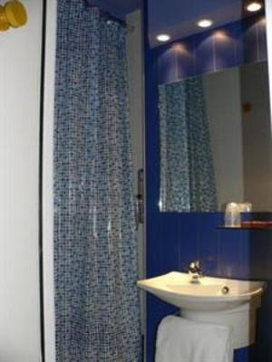 фото отеля Hotel De La Plage Vichy