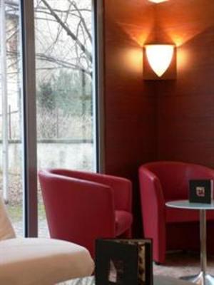 фото отеля Hotel De La Plage Vichy