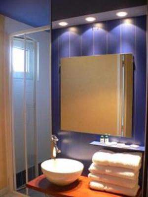 фото отеля Hotel De La Plage Vichy