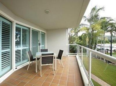 фото отеля Mariners North Holiday Apartments