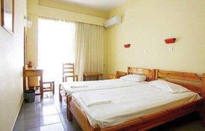 фото отеля Paritsa Hotel