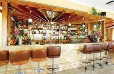 фото отеля Paritsa Hotel