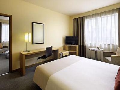 фото отеля Novotel World Trade Centre Dubai