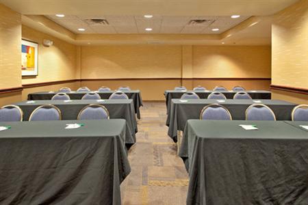 фото отеля Holiday Inn Phoenix Downtown North