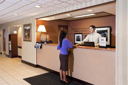 фото отеля Hampton Inn Metairie