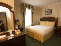 Hotel Stanford