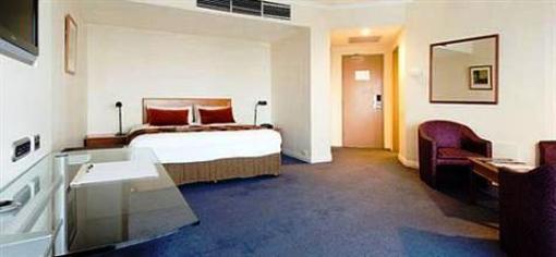 фото отеля Rydges Bankstown