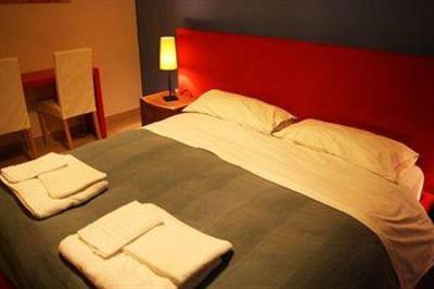 фото отеля Mirage Bed & Breakfast