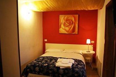 фото отеля Mirage Bed & Breakfast