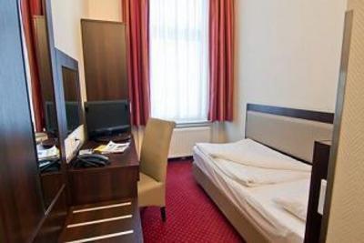 фото отеля Hotel Graf Moltke Novum
