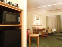Fairfield Inn & Suites Kansas City North
