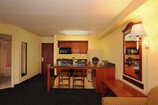 фото отеля Hampton Inn and Suites Atlanta - Galleria