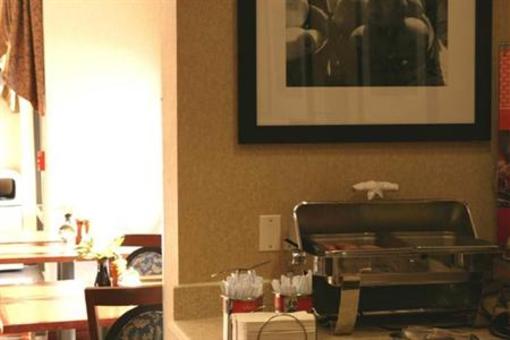 фото отеля Hampton Inn and Suites Atlanta - Galleria