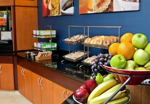 фото отеля Fairfield Inn Toledo Maumee