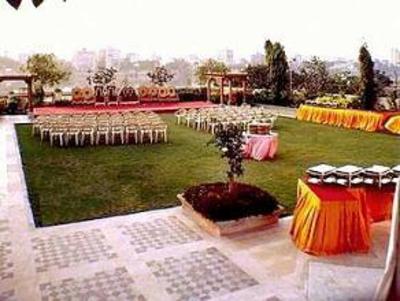 фото отеля Hotel Sarovar Portico