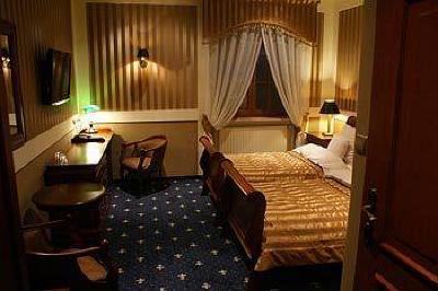 фото отеля Arsenal Palace Hotel